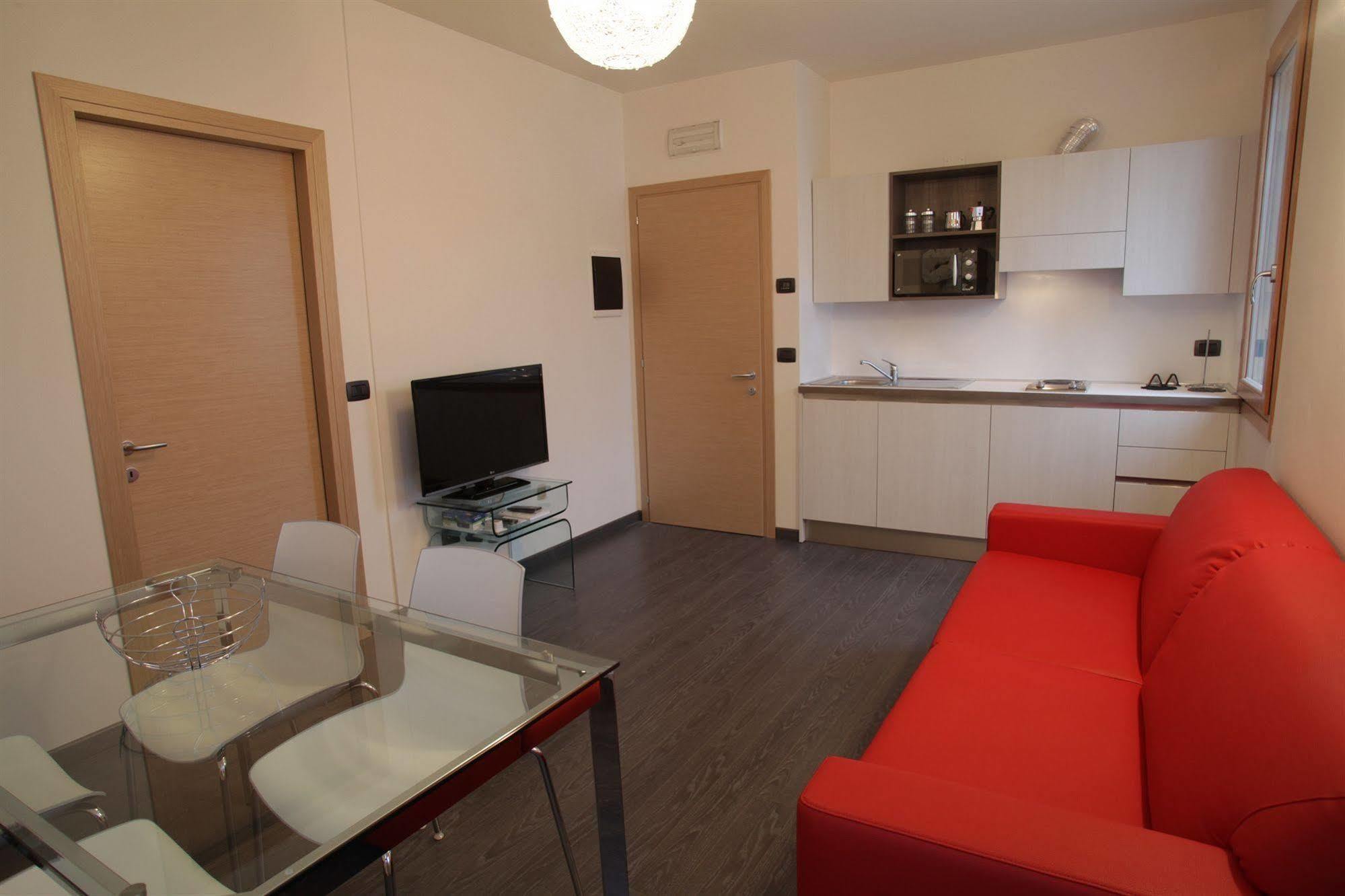 Venice Apartments Dante Mestre Buitenkant foto